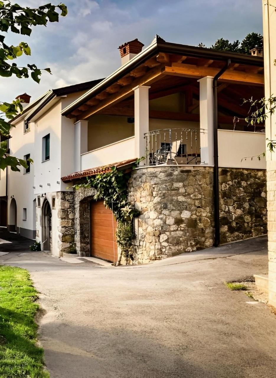Apartmaji Tanto Malovse Crnice Exterior photo